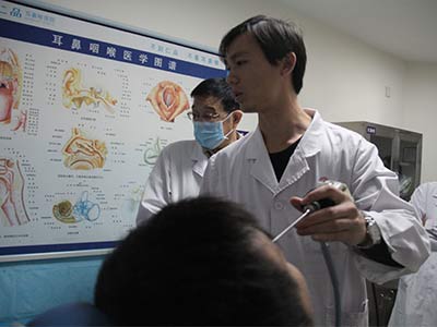 成都慢性鼻炎的具体症状会有哪些?